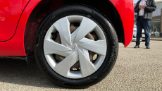 Toyota Aygo 1.0 VVT-i X-Play 5dr Petrol Hatchback